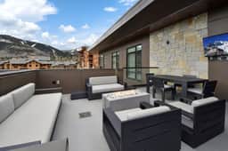 Lift Penthouse 602 - Image 2