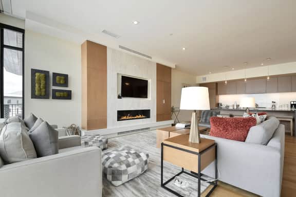 Penthouse at The Lift 606 - Image 3